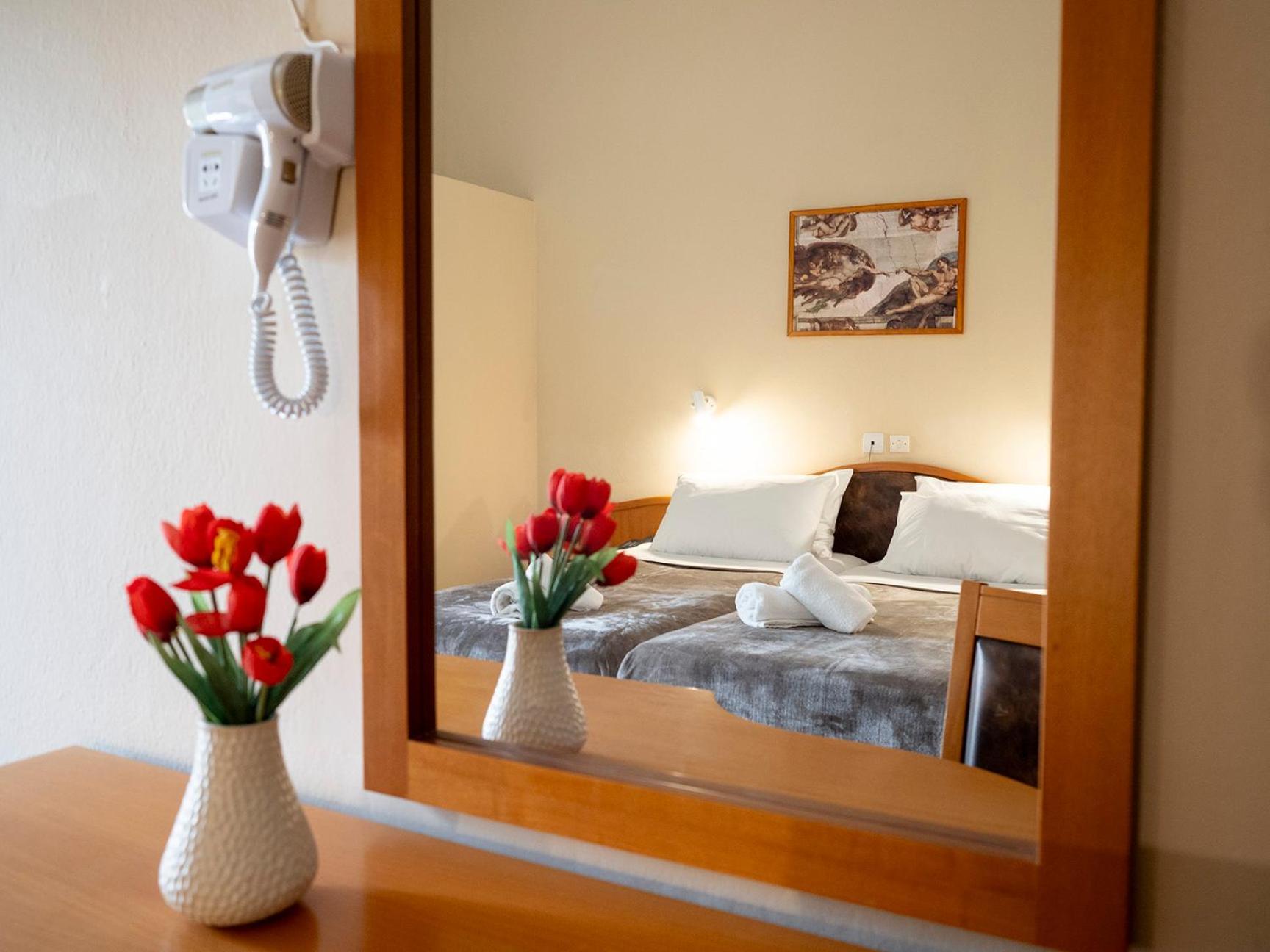 Sappho Hotel Skala Eressos Eksteriør billede